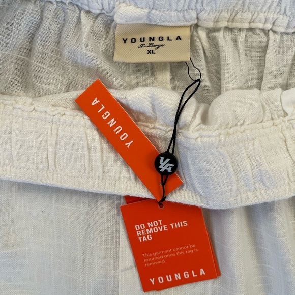 Women’s - Picture 3 of 4